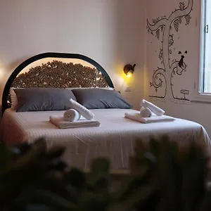 Couette-café Liotru Maisonne Catane