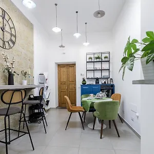 Couette-café Crianza Naples