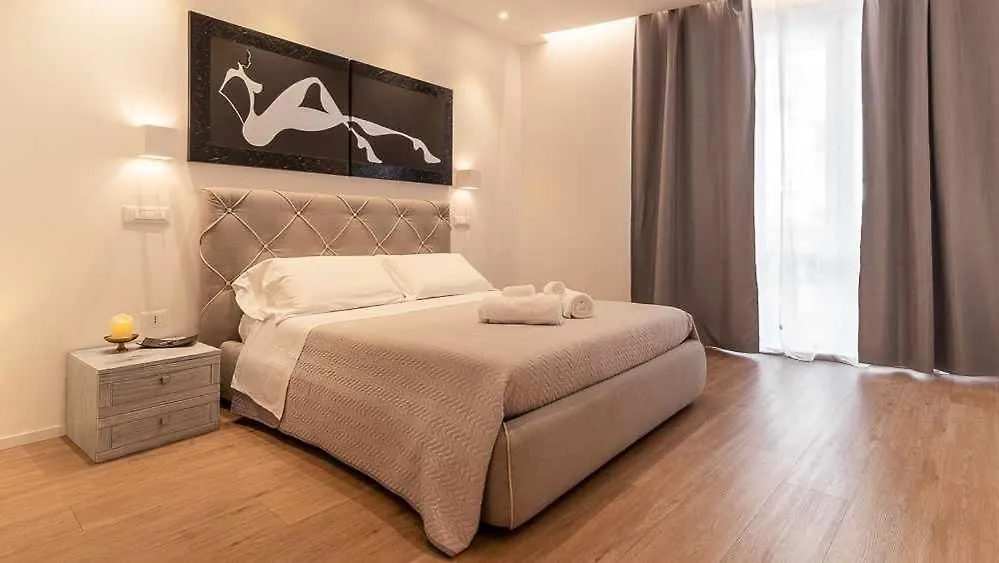 Ceo Luxury Suite Di Cagliari 2*,  Italy